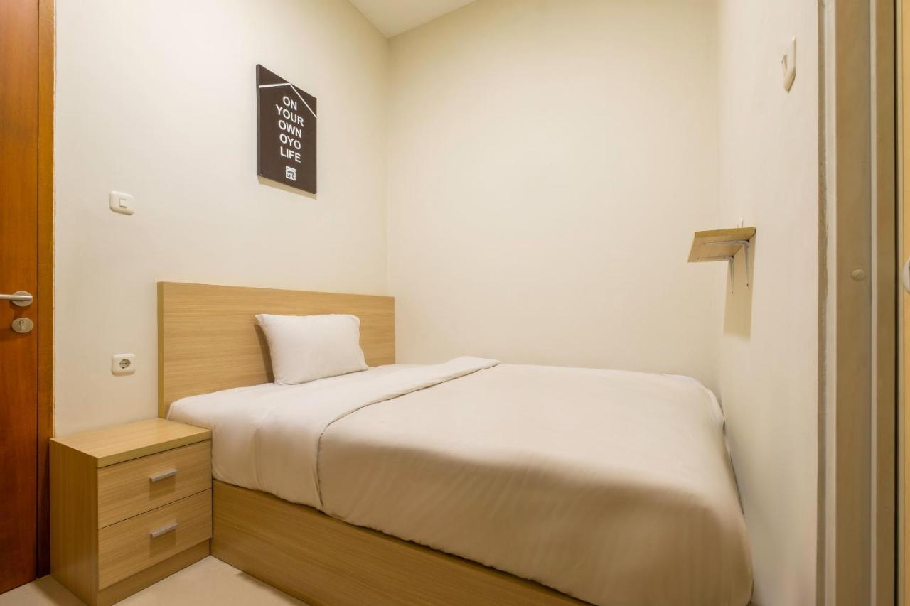 Oyo Life 2673 Rosewood Residence Karawang Exteriér fotografie
